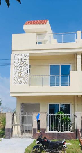 Gaur Yamuna City 2nd Parkview Main Image 1