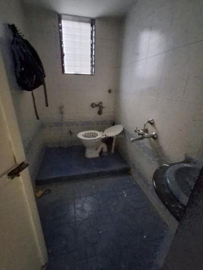 Sector 16, Sanpada Bathroom 1