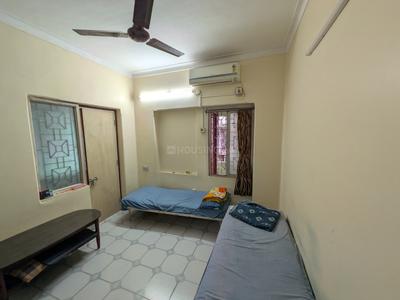 Bedroom Image of 750 Sq.ft 3 BHK Apartment / Flat for sale in Dhakuria Kolkata for Rs. 4500000