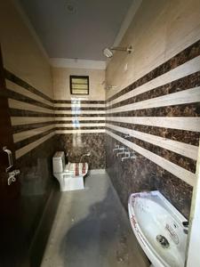 Bathroom Image of 980 Sq.ft 3 BHK Apartment / Flat for sale in Govindpuram Ghaziabad for Rs. 3550000