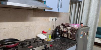 Kitchen Image of 915 Sq.ft 2 BHK Apartment / Flat for rent in Antriksh India Antriksh NRI City, BHEL Township Haridwar for Rs. 18000