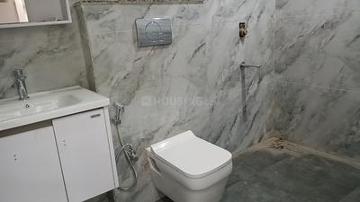 Image of 6300 Sq.ft 4 BHK Apartment / Flat for sale in Chhattarpur, New Delhi for Rs. 16500000