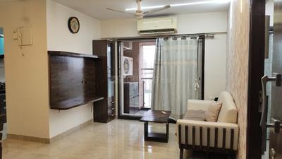 Living Room Image of 1090 Sq.ft 2 BHK Apartment / Flat for rent in Siddhi Highland Park, Thane West Thane for Rs. 50000