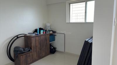 Bedroom Image of 950 Sq.ft 2.5 BHK Apartment / Flat for rent in Paranjape Forest Trails Everglades H3 And H4, Pirangut Pune for Rs. 22000