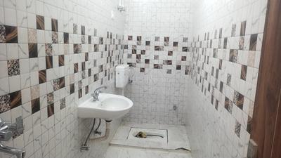 Image of 1620 Sq.ft 3 BHK Duplex for sale in RJ Naarayan Avenue, Pathauli Village, Agra for Rs. 5699005