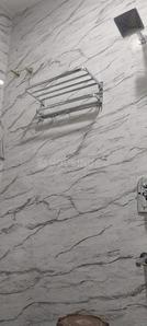 Bathroom Image of 800 Sq.ft 1 BHK Builder Floor for rent in Mamta Golden Valley, Balya Kheda Indore for Rs. 10000
