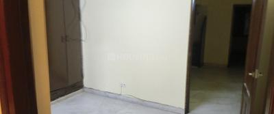 Bedroom Image of 800 Sq.ft 2 BHK Builder Floor for rent in Lajpat Nagar New Delhi for Rs. 45000
