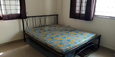 Bedroom Image of 900 Sq.ft 2 BHK Apartment / Flat for rent in Magarpatta Iris, Magarpatta City Pune for Rs. 34000