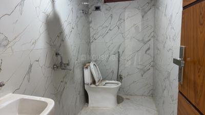 Image of 1450 Sq.ft 3 BHK Apartment / Flat for sale in Sap Sunrise, Sector 73, Noida for Rs. 6250000