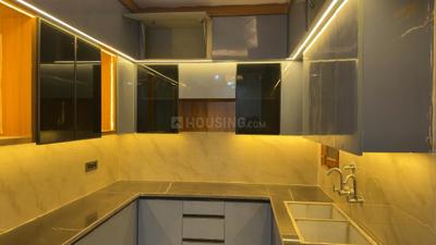 Kitchen Image of 1050 Sq.ft 2 BHK Apartment / Flat for sale in Sap Sunrise, Sector 73 Noida for Rs. 4550000