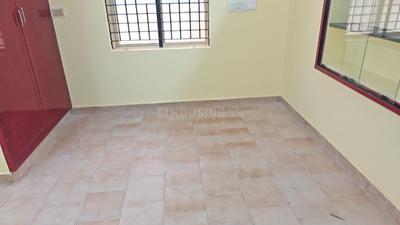 Living Room Image of 710 Sq.ft 2 BHK Apartment / Flat for rent in Green Thriuvika Nagar, Perambur Chennai for Rs. 16000