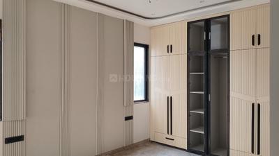 Bedroom Image of 1710 Sq.ft 3 BHK Builder Floor for sale in Yojana Vihar RWA, Anand Vihar New Delhi for Rs. 36000000