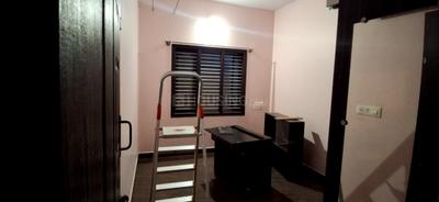 Bedroom Image of 1200 Sq.ft 2 BHK Builder Floor for rent in Chamundipuram Mysore for Rs. 14000