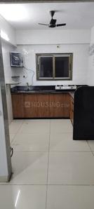 Kitchen Image of 1700 Sq.ft 3 BHK Apartment / Flat for rent in Kamdar Colony Jamnagar for Rs. 30000