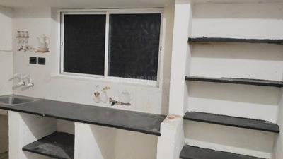 Kitchen Image of 500 Sq.ft 1 RK Studio for rent in Teka Naka Nagpur for Rs. 7000