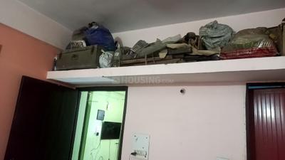 Bedroom Image of 950 Sq.ft 2 BHK Apartment / Flat for rent in Shalimar Garden Ghaziabad for Rs. 12000