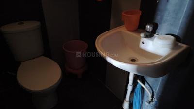 SV Pleasanta Bathroom One 3