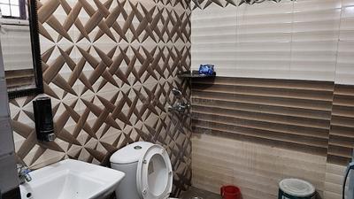 Bathroom Image of 645 Sq.ft 1 BHK Apartment / Flat for rent in Sumeru Eastern Arc, Jhewaredi Dehradun for Rs. 13500