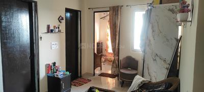 Living Room Image of 550 Sq.ft 1 BHK Apartment / Flat for rent in SG Shikhar Height, Siddharth Vihar Ghaziabad for Rs. 15000