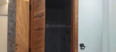 Image of 1650 Sq.ft 3.5 BHK Apartment / Flat for sale in Capital Home 102, Sector 102, Noida for Rs. 7500000