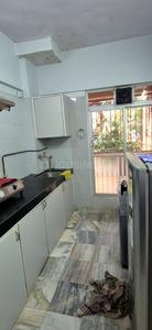 Kitchen Image of 500 Sq.ft 1 BHK Apartment / Flat for rent in Kandivali West Mumbai for Rs. 35000