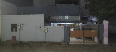 Main Entrance Image of 2250 Sq.ft 1 RK Independent House for rent in Arjun Nagar Agra for Rs. 40000