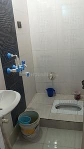 Bathroom Image of 450 Sq.ft 1 BHK Apartment / Flat for sale in Jai Maneet Apartment, Shalimar Garden Ghaziabad for Rs. 2800000