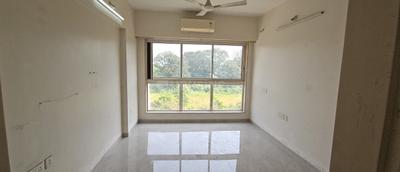Bedroom Image of 1200 Sq.ft 3 BHK Apartment / Flat for rent in Godrej The Trees, Vikhroli East Mumbai for Rs. 170700