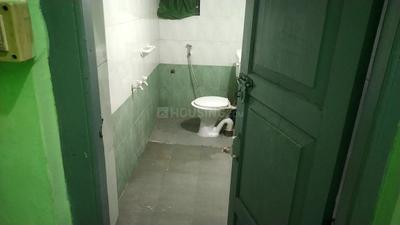 Bathroom Image of 800 Sq.ft 2 BHK Independent House for rent in Jayanagar Bengaluru for Rs. 20000