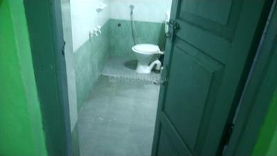 Bathroom Image of 800 Sq.ft 2 BHK Independent House for rent in Jayanagar Bengaluru for Rs. 20000