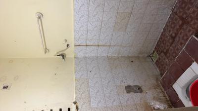 Bathroom Image of 550 Sq.ft 1 BHK Apartment / Flat for sale in Sterling Little Flowers, Guduvancheri Chennai for Rs. 1600000