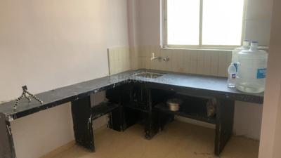 Kitchen Image of 550 Sq.ft 1 BHK Apartment / Flat for rent in Bibwewadi Pune for Rs. 12000