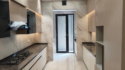Kitchen Image of 2700 Sq.ft 4 BHK Builder Floor for sale in Anand Vihar New Delhi for Rs. 62500000