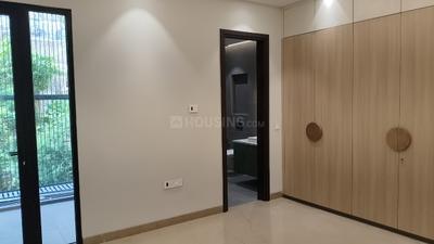 Bedroom Image of 2700 Sq.ft 4 BHK Builder Floor for sale in Anand Vihar New Delhi for Rs. 62500000