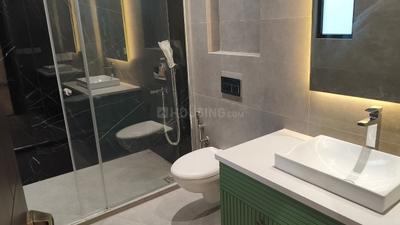 Image of 2700 Sq.ft 4 BHK Builder Floor for sale in Anand Vihar, New Delhi for Rs. 62500000