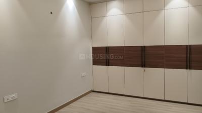 Bedroom Image of 2700 Sq.ft 4 BHK Builder Floor for sale in Anand Vihar New Delhi for Rs. 62500000
