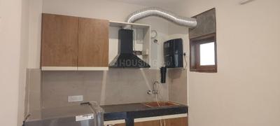 Kitchen Image of 650 Sq.ft 1 BHK Builder Floor for rent in Sector 39 Gurgaon for Rs. 28000