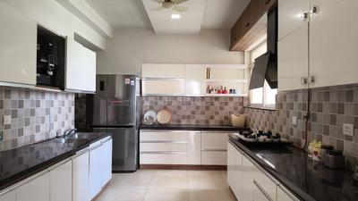 Kitchen Image of 2375 Sq.ft 4 BHK Apartment / Flat for sale in Prestige Misty Waters, Nagavara Bengaluru for Rs. 35500000