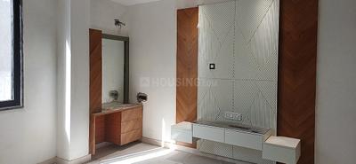 Bedroom Image of 1250 Sq.ft 3 BHK Builder Floor for sale in Ashok Vihar New Delhi for Rs. 32500000