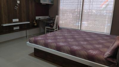 Bedroom Image of 1000 Sq.ft 2 BHK Apartment / Flat for rent in Kalyani Nagar Pune for Rs. 55000