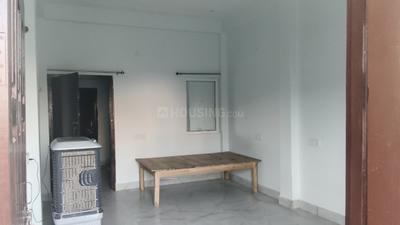 Bedroom Image of 1400 Sq.ft 3 BHK Builder Floor for rent in Sushant Golf City Lucknow for Rs. 14000