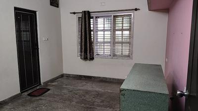 Bedroom Image of 2000 Sq.ft 3 BHK Independent House for rent in AVS Sunfield Plots, Marasandiram Hosur for Rs. 25000