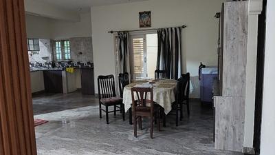 Living Room Image of 2000 Sq.ft 3 BHK Independent House for rent in AVS Sunfield Plots, Marasandiram Hosur for Rs. 25000