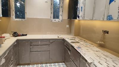 Kitchen Image of 1360 Sq.ft 3 BHK Builder Floor for sale in Surajmal Vihar New Delhi for Rs. 36000000