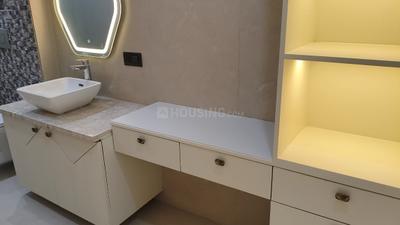 Image of 1800 Sq.ft 3 BHK Builder Floor for sale in Vivek Vihar, New Delhi for Rs. 40000000
