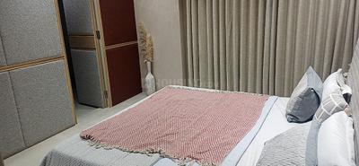 Bedroom Image of 2200 Sq.ft 3 BHK Apartment / Flat for sale in Memnagar Ahmedabad for Rs. 15000000
