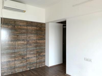 Bedroom Image of 1300 Sq.ft 3 BHK Apartment / Flat for rent in Lodha Splendora, Thane West Thane for Rs. 37000