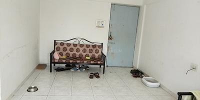 Living Room Image of 840 Sq.ft 2 BHK Apartment / Flat for rent in Magarpatta Grevillea, Magarpatta City Pune for Rs. 40000