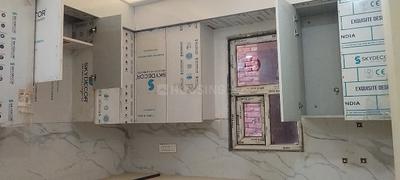 Kitchen Image of 1450 Sq.ft 3 BHK Apartment / Flat for sale in Capital Home 102, Sector 102 Noida for Rs. 6650000