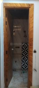 Image of 1550 Sq.ft 3 BHK Apartment / Flat for sale in Capital Home 102, Sector 102, Noida for Rs. 6800000
